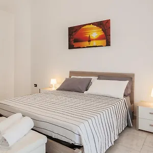 San Nicola Trilocali Vgm Apartamento