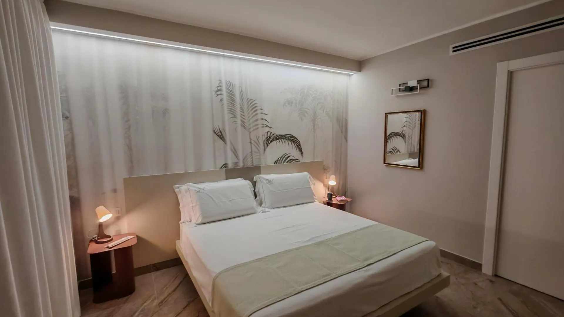 Bed and breakfast Effe4 Lovely Room Bari