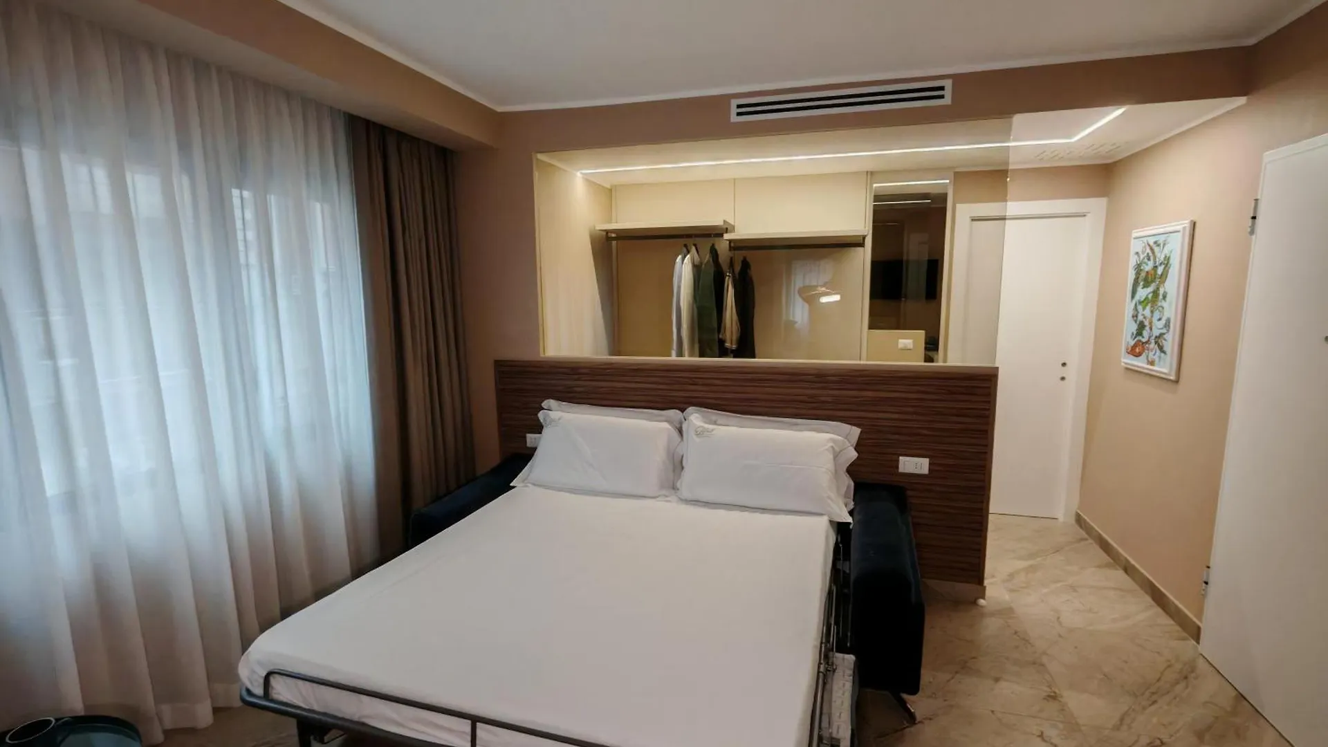 Bed and breakfast Effe4 Lovely Room Bari
